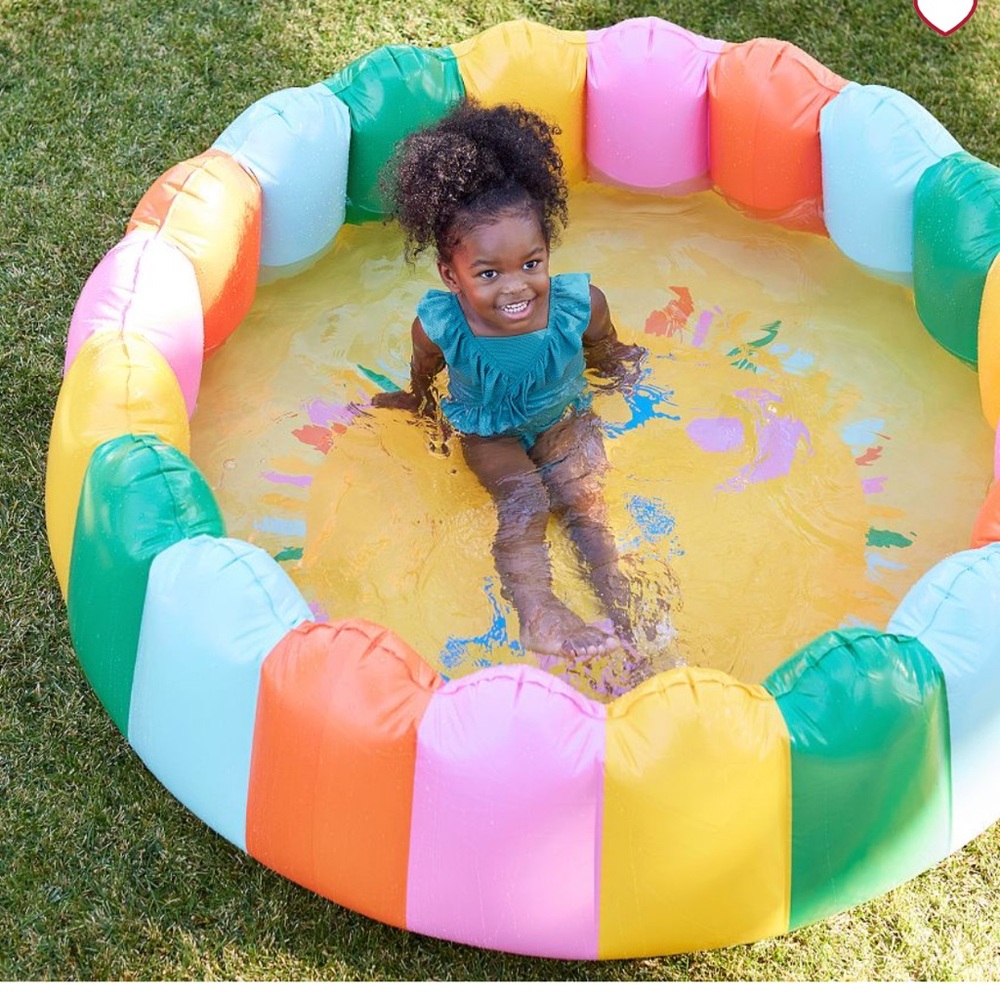 ❤️ Rainbow Sun Inflatable Pool - Picture 2 of 4